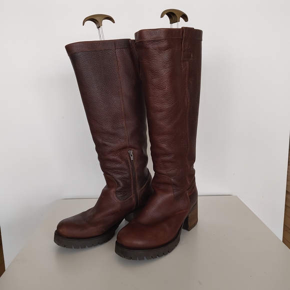 Tall Leather Riding Boots - Picture 2 of 6